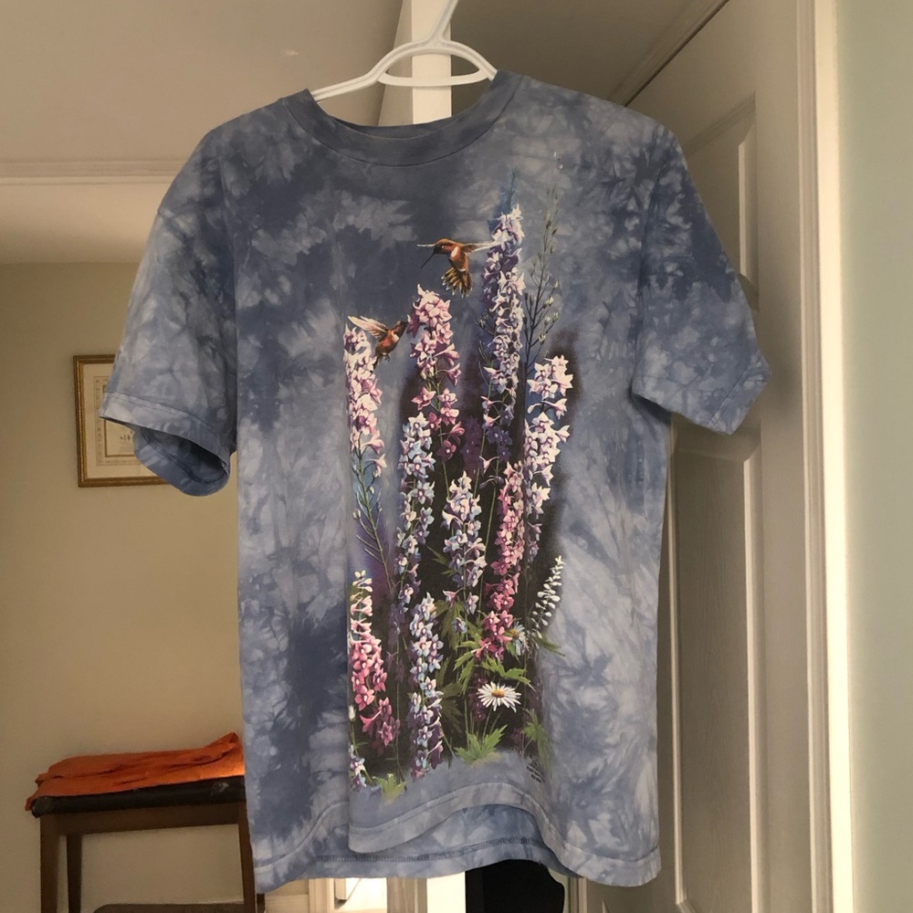 VINTAGE 1989 THE MOUNTAIN TSHIRT